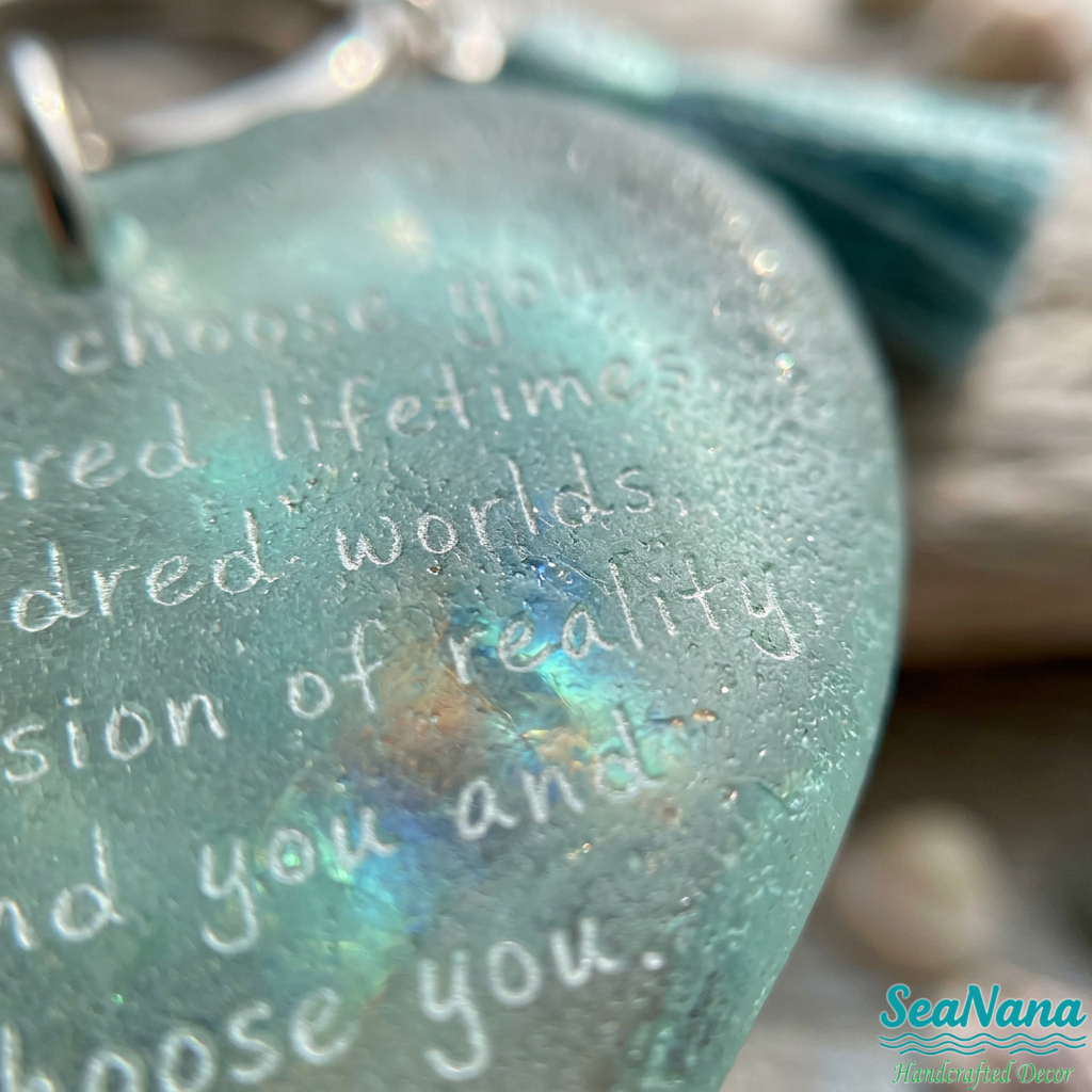 đA Piece of Your Heart Keychain