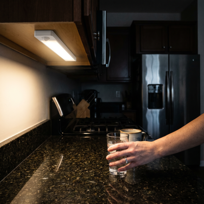 💡Automatically Lights Up Your Home When You Need It Most