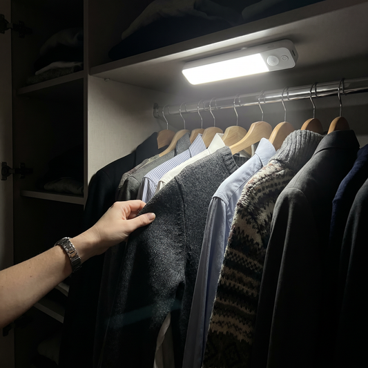 💡Automatically Lights Up Your Home When You Need It Most